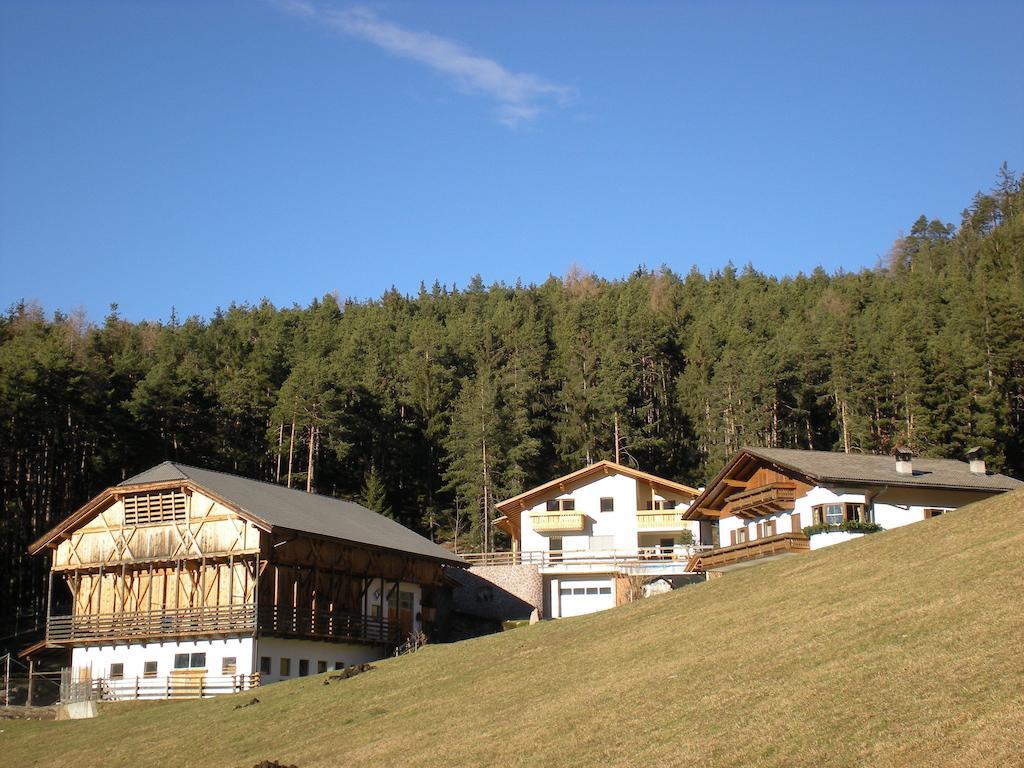 Polzhof Apartment กัสเตลรอตโต ภายนอก รูปภาพ
